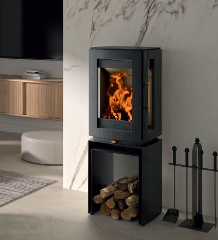 Hergóm Glow Wood Fireplace with Legs